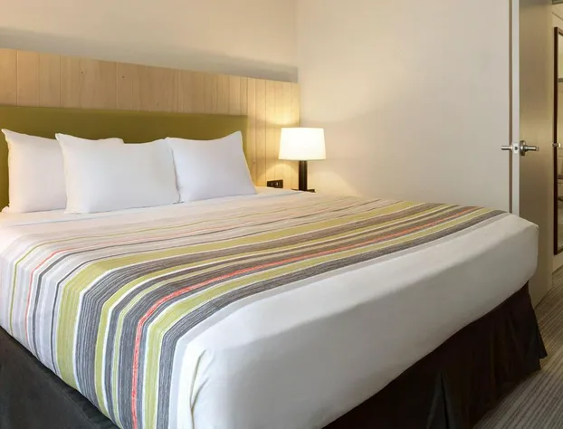 Country Inn & Suites by Radisson, Charlotte University Place, NC hotel detail image 3