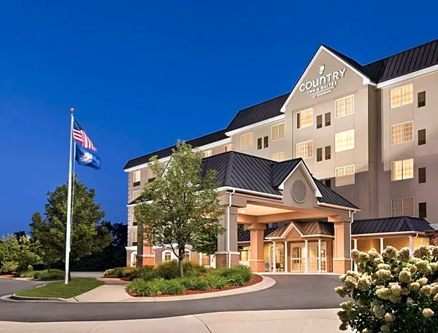 Country Inn & Suites by Radisson, Grand Rapids East, MI hotel detail image 2