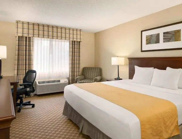 Country Inn & Suites by Radisson, Owatonna, MN hotel detail image 3