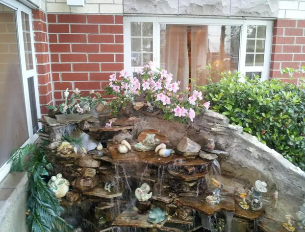 Comfort Suites Airport hotel detail image 2