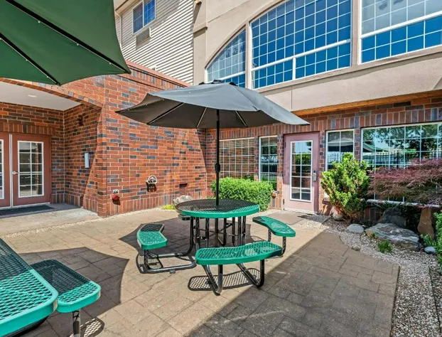 Comfort Suites Linn County hotel detail image 4