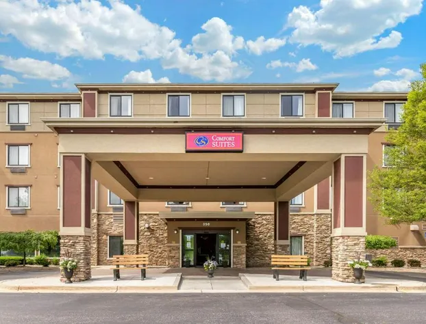 Comfort Suites Grand Rapids North hotel detail image 1