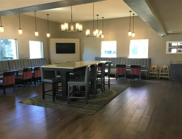 Comfort Suites Nashville Airport - BNA hotel detail image 3