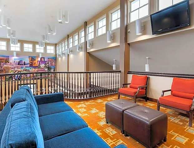 Comfort Suites hotel detail image 4