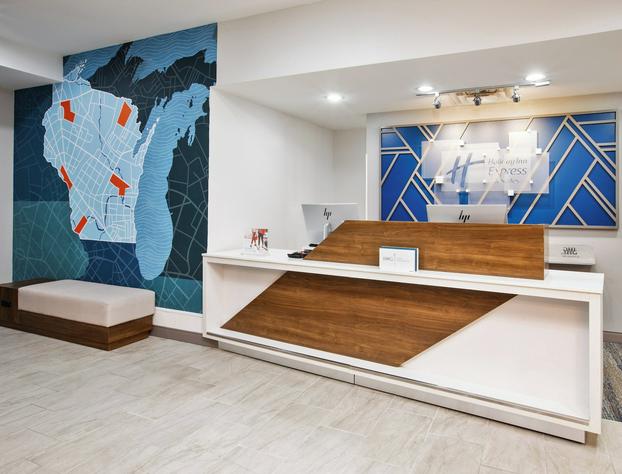 Holiday Inn Express And Suites Milwaukee Nw Park Place by IHG hotel detail image 3