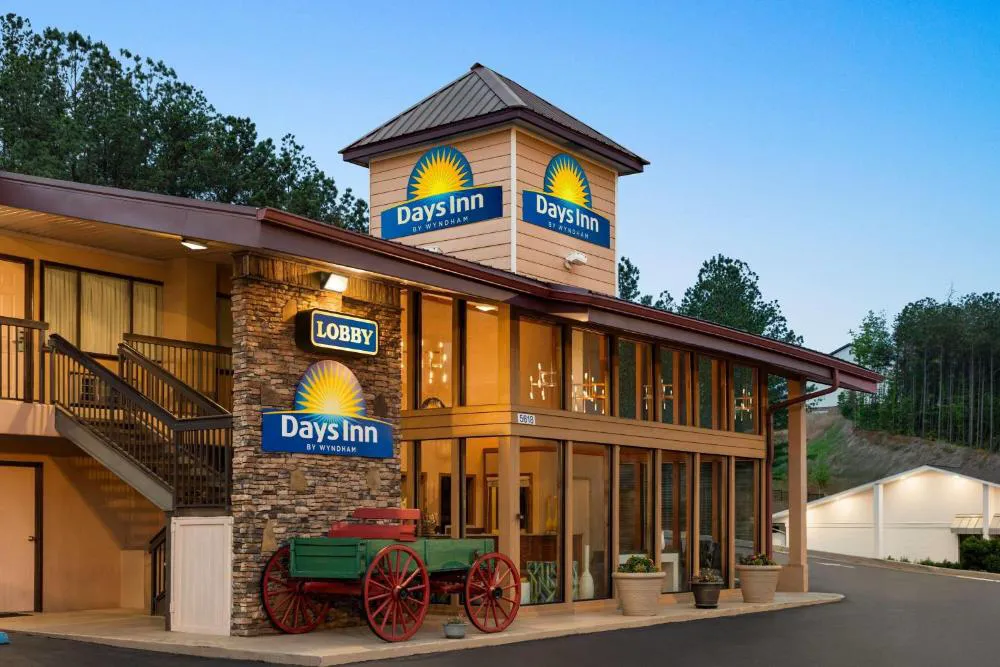 Days Inn by Wyndham Cartersville hotel hero