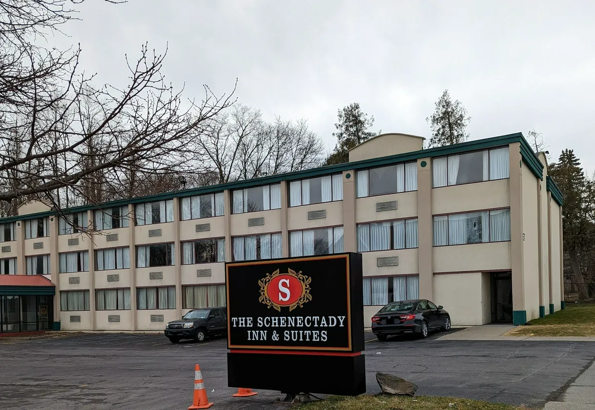 Schenectady Inn & Suites hotel hero