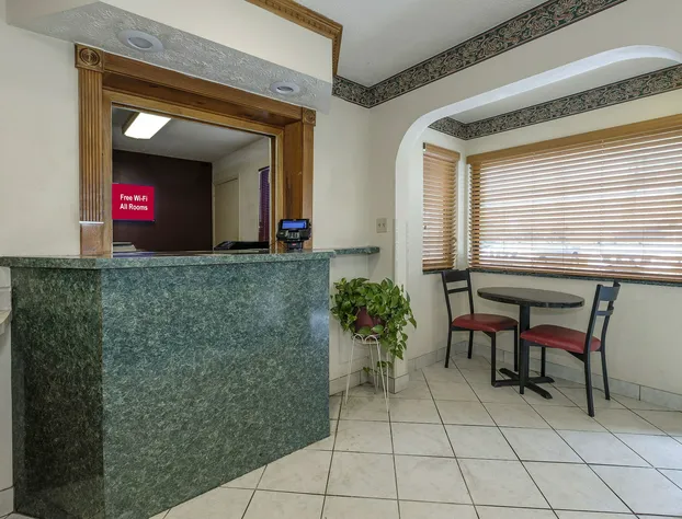 Red Roof Inn Edgewood hotel detail image 2