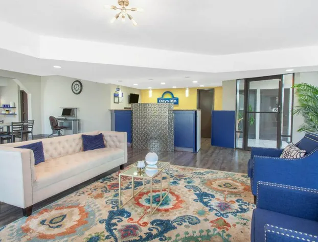 Days Inn by Wyndham Clinton / Laurens I-26 hotel detail image 1