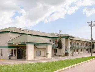 Days Inn by Wyndham Morristown hotel detail image 1