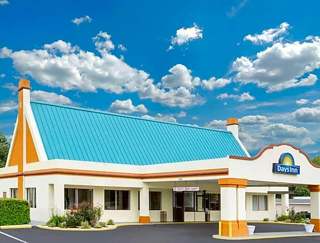 Days Inn by Wyndham Ruther Glen Kings Dominion Area hotel detail image 1