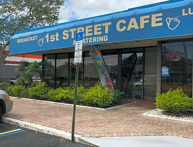 Days Inn by Wyndham Bradenton - Near the Gulf hotel detail image 2