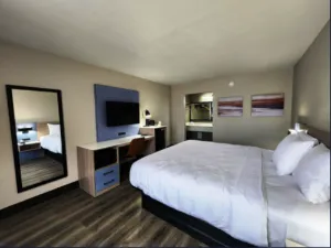Baymont by Wyndham Lafayette hotel detail image 3
