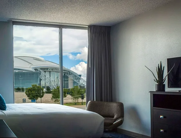 817 Hotel Days Inn by Wyndham ATT Stadium / Texas Live hotel detail image 1