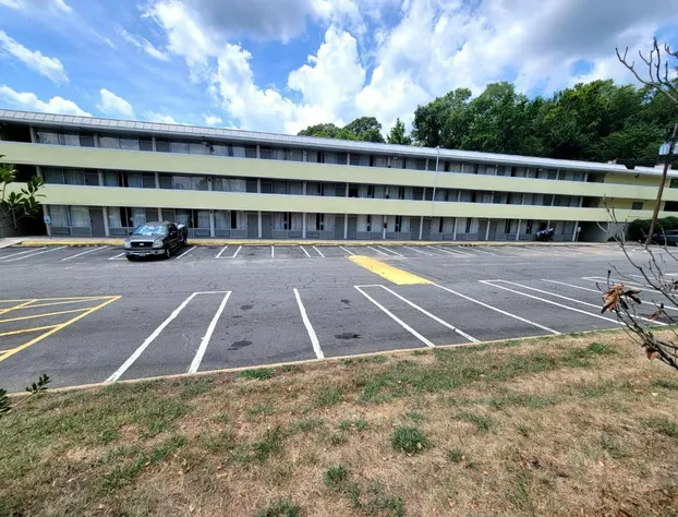 Days Inn by Wyndham Alexandria South hotel detail image 1