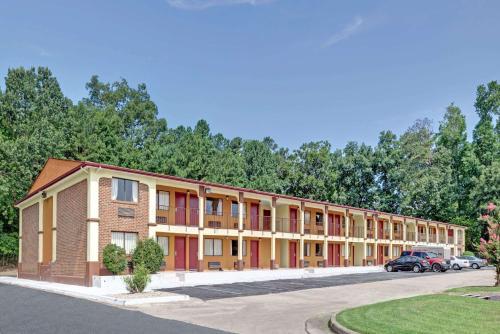 Days Inn by Wyndham Newport News hotel detail image 1
