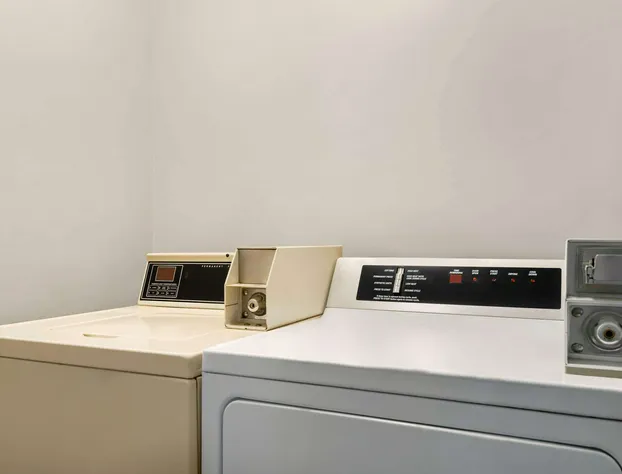 Days Inn by Wyndham Canastota/Verona hotel detail image 4