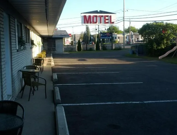 Motel Montgolfière JP hotel detail image 1