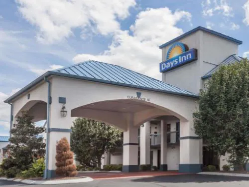 Days Inn by Wyndham Goodlettsville/Nashville hotel detail image 1