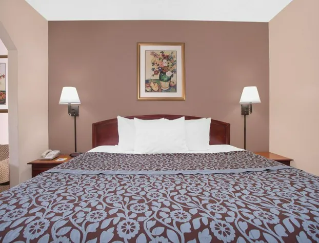 Days Inn by Wyndham Dublin GA hotel detail image 2