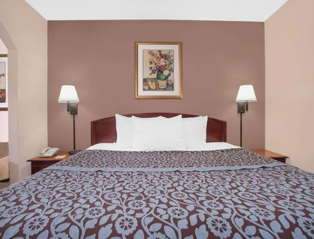 Days Inn by Wyndham Dublin GA hotel detail image 3