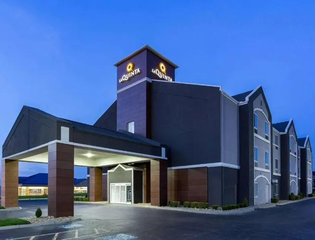 La Quinta Inn & Suites by Wyndham Columbus West - Hilliard hotel detail image 1