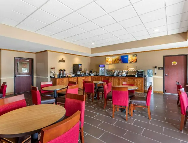 Comfort Inn & Suites Carbondale University Area hotel detail image 3