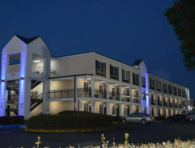 Days Inn by Wyndham Marietta-Atlanta-Delk Road hotel detail image 2