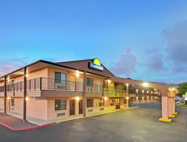 Days Inn by Wyndham East Albuquerque hotel detail image 1