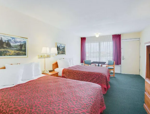 Days Inn by Wyndham Newport hotel detail image 3