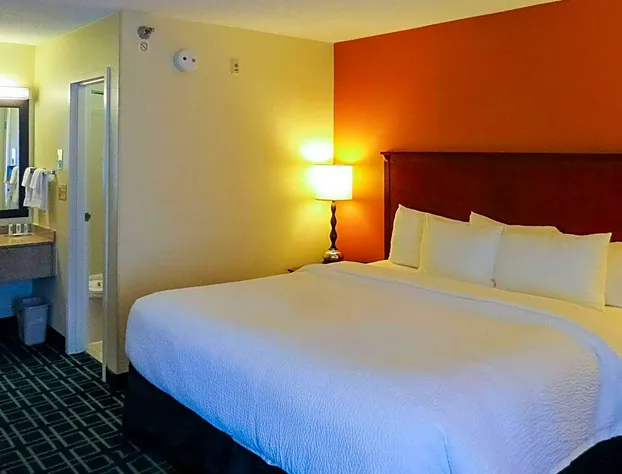 Quality Inn Cranberry Township hotel detail image 3