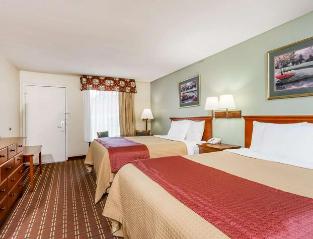 Days Inn by Wyndham Orangeburg hotel detail image 3