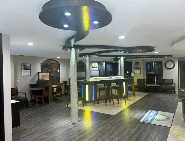 Days Inn by Wyndham Fayetteville hotel detail image 1