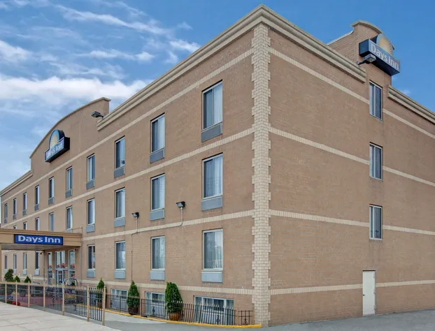 Days Inn by Wyndham Jamaica / JFK Airport hotel detail image 1