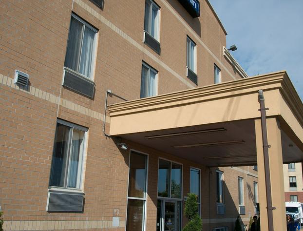 Days Inn by Wyndham Jamaica / JFK Airport hotel detail image 2