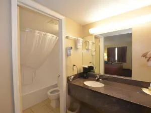 Days Inn by Wyndham Oklahoma City West hotel detail image 1