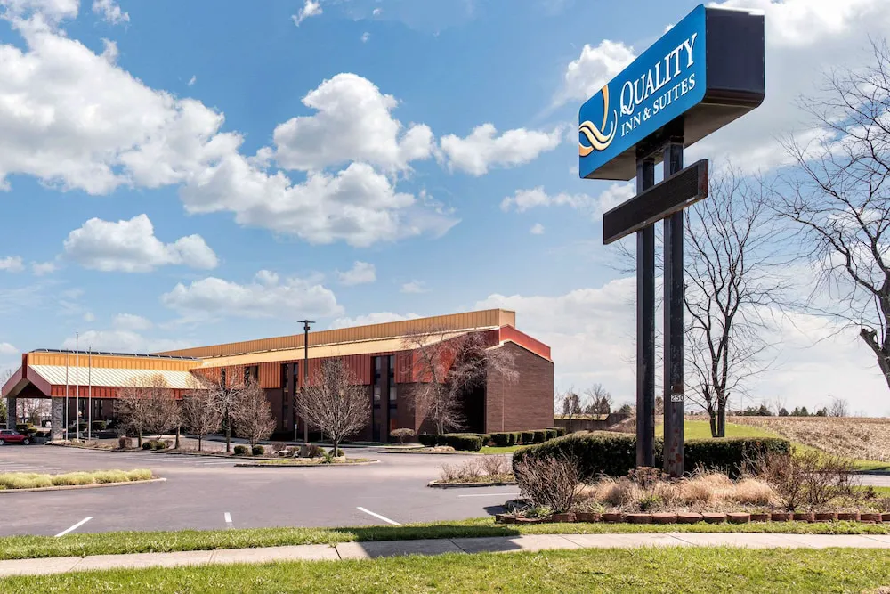 Quality Inn & Suites Miamisburg - Dayton South hotel hero