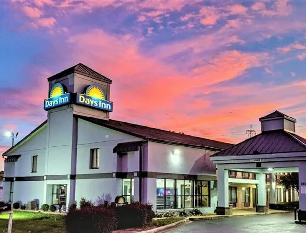 Days Inn by Wyndham Rock Hill hotel detail image 4