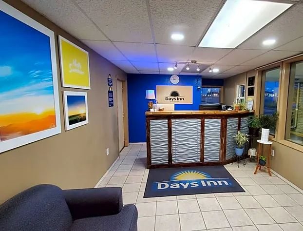 Days Inn by Wyndham Monett hotel detail image 1