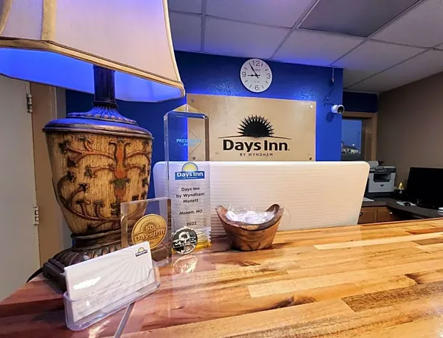 Days Inn by Wyndham Monett hotel detail image 3