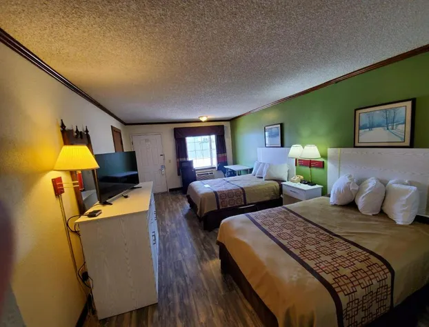 Days Inn by Wyndham Monett hotel detail image 3