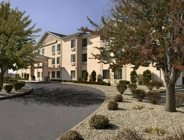 Baymont by Wyndham O'Fallon St. Louis Area hotel detail image 3