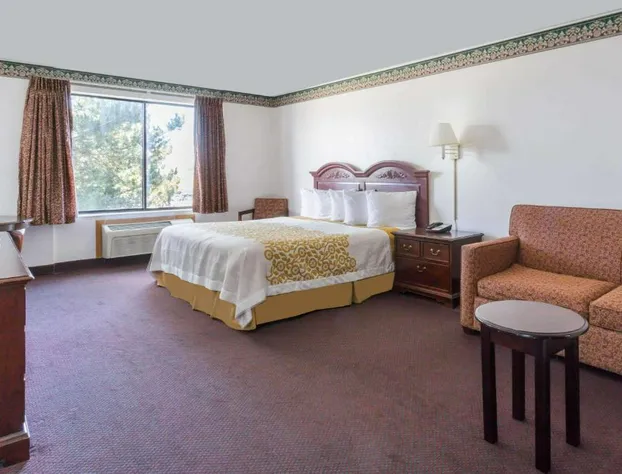 Days Inn by Wyndham Evanston WY hotel detail image 3