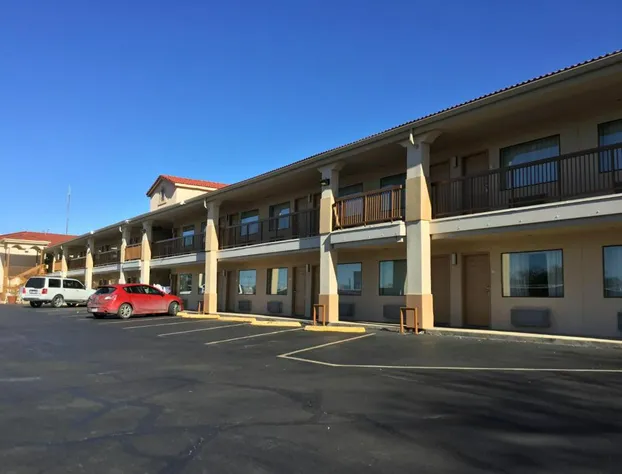 Days Inn by Wyndham Near Seaworld San Antonio hotel detail image 1