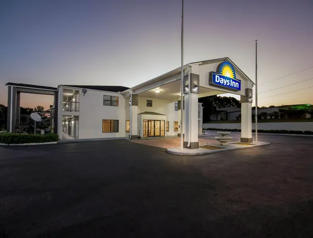 Days Inn by Wyndham Enterprise hotel detail image 2