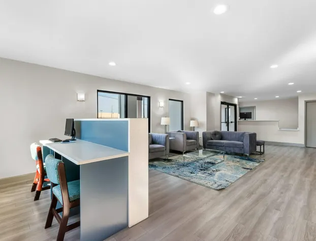 Days Inn by Wyndham Enterprise hotel detail image 4