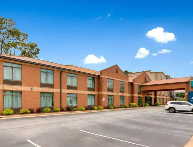 Clarion Pointe Atlanta Airport College Park hotel detail image 2