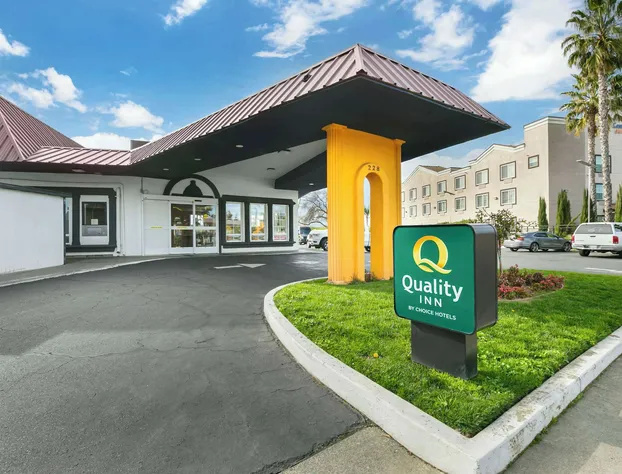 Quality Inn & Suites Sacramento Downtown Area hotel detail image 1