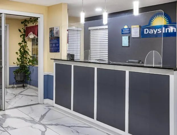 Days Inn by Wyndham Barnwell hotel detail image 3