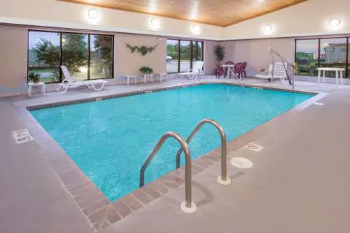 Days Inn by Wyndham Madison NE/Windsor hotel detail image 2